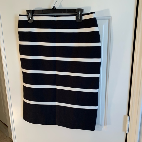 Talbots Dresses & Skirts - Talbots black/white striped pencil skirt size 12